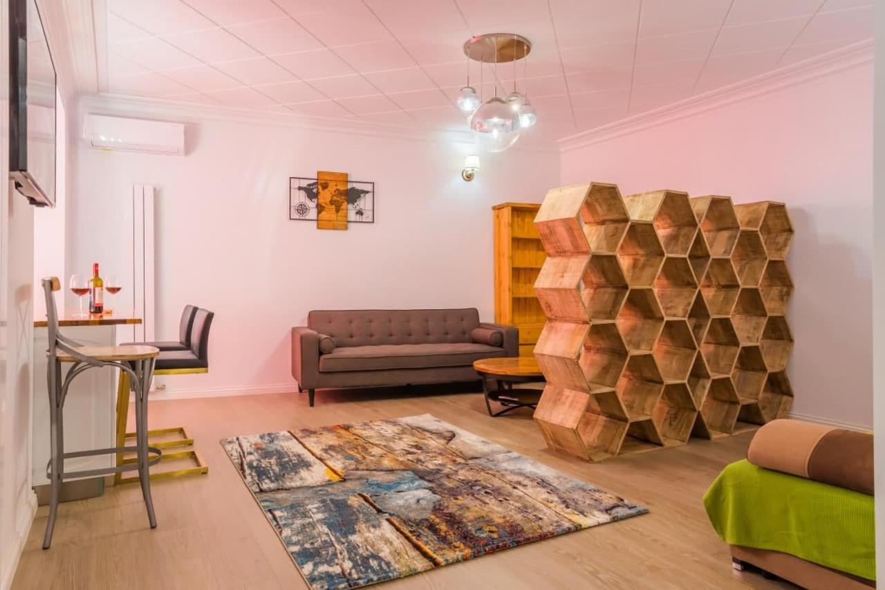 Apartament Inova Central Bucureşti